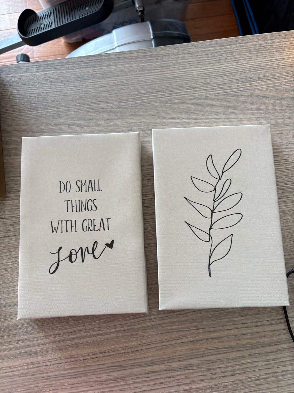 Set of 2 Minimalist Canvas Wall Art Prints
Botanical 11x7.5